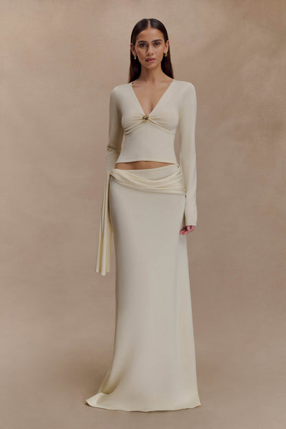Miraby Front Ruched Knit Long Sleeve Top - Ivory