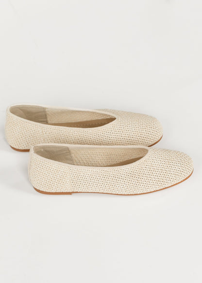 MIA™ Kinsley Natural Flat