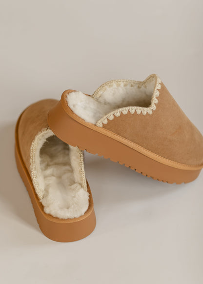 Crochet Edge Slip-on Sherpa Platform Slippers - FINAL SALE