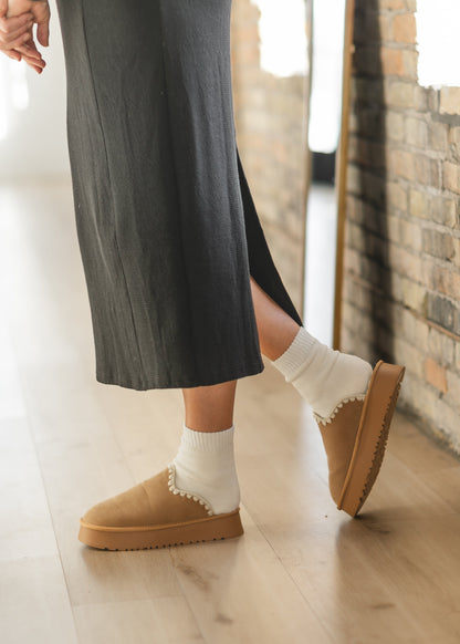Crochet Edge Slip-on Sherpa Platform Slippers - FINAL SALE