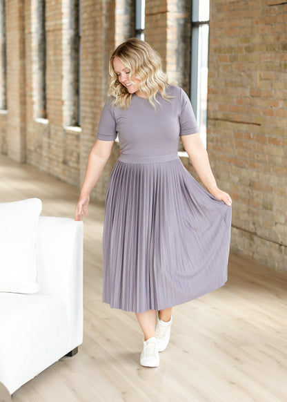 Emersyn Pleated Midi Dress - FINAL SALE