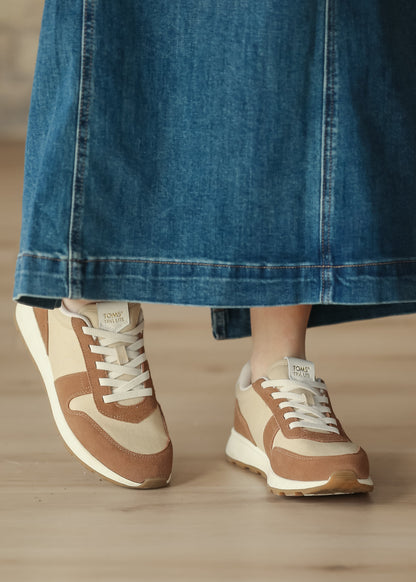 TOMS® Brown Sugar TRVL LITE Retro Runner
